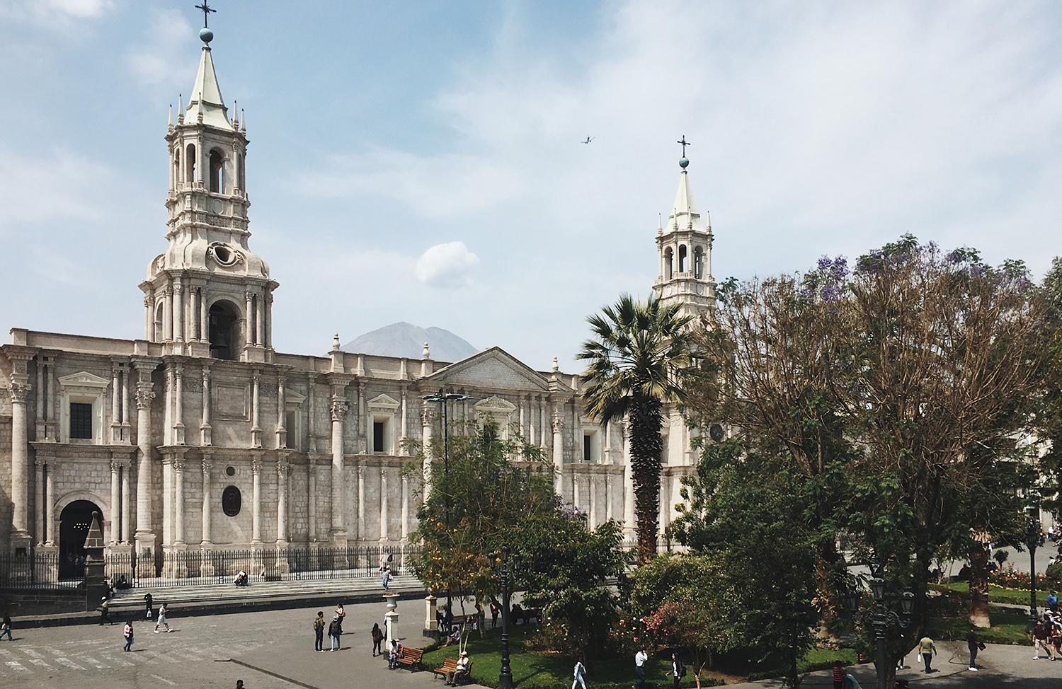 Insatisfecho sobras cielo Qué hacer en Arequipa, la ciudad blanca de Perú - de postales urbanas